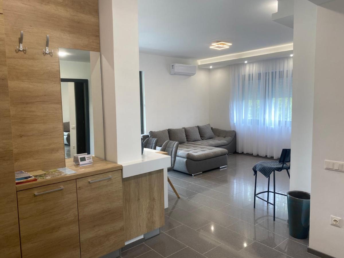 Terra Toscana Apartman Sarvar Luaran gambar